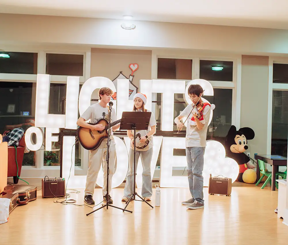 lights-of-love-5
