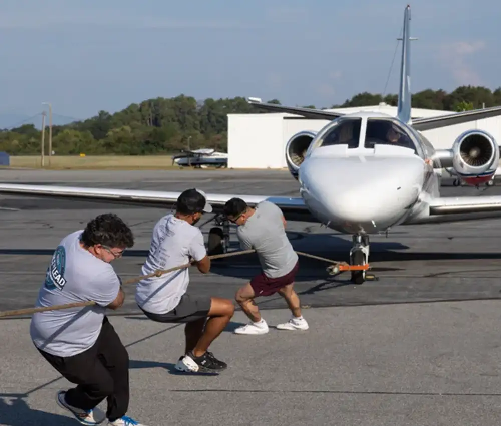plane-pull2